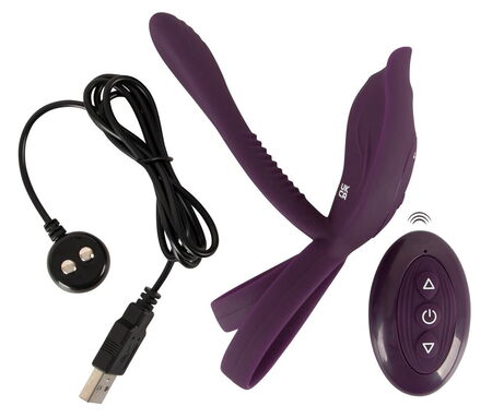 Фиолетовая насадка на член с клиторальным отростком и пультом ДУ RC Couple’s Vibrator 2